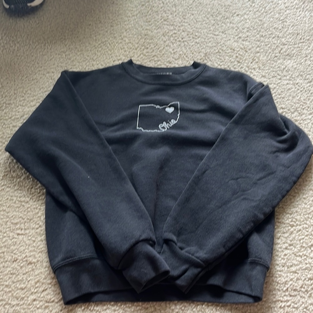 9 Black Ohio sweatshirt